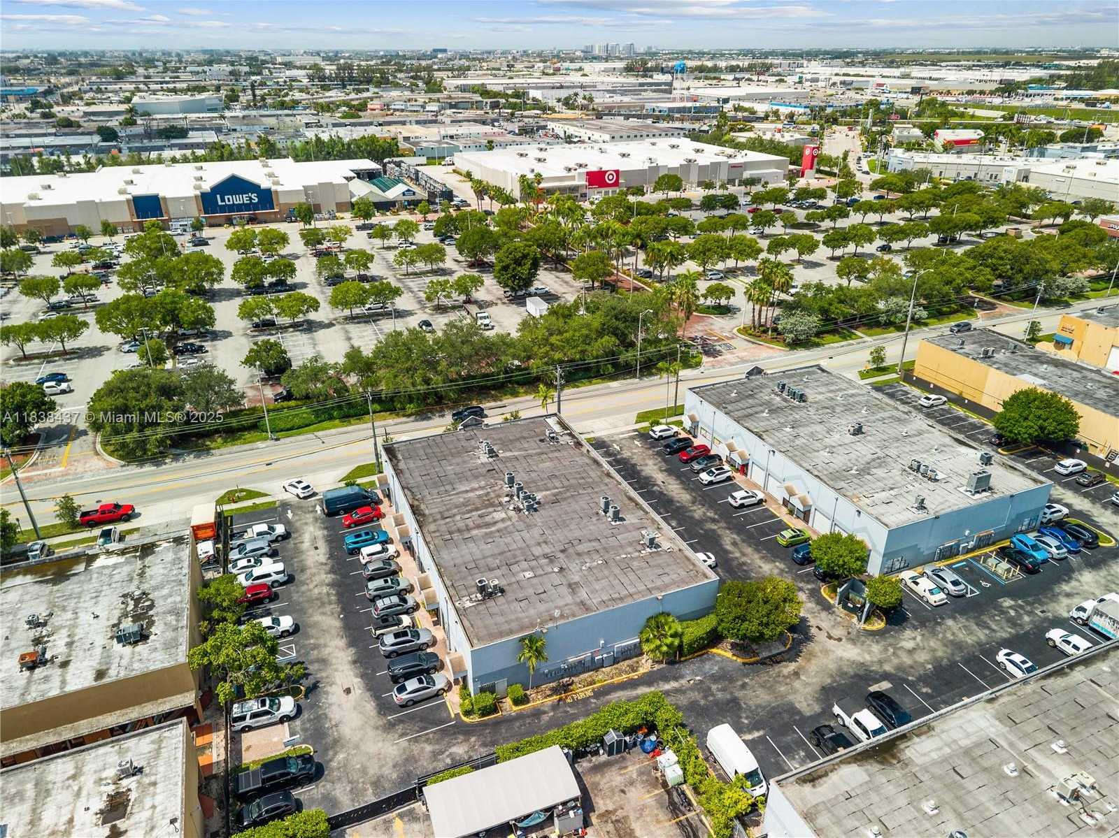 Small Image of 1671 WEST 37TH ST #1, Hialeah Number 6