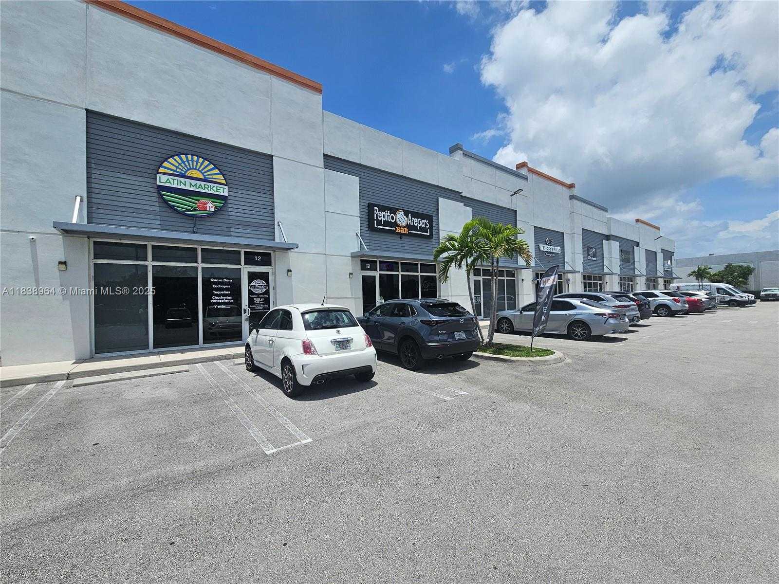 Small Image of 13460 NORTH WEST 107TH AVE #12, Hialeah Gardens Number 3