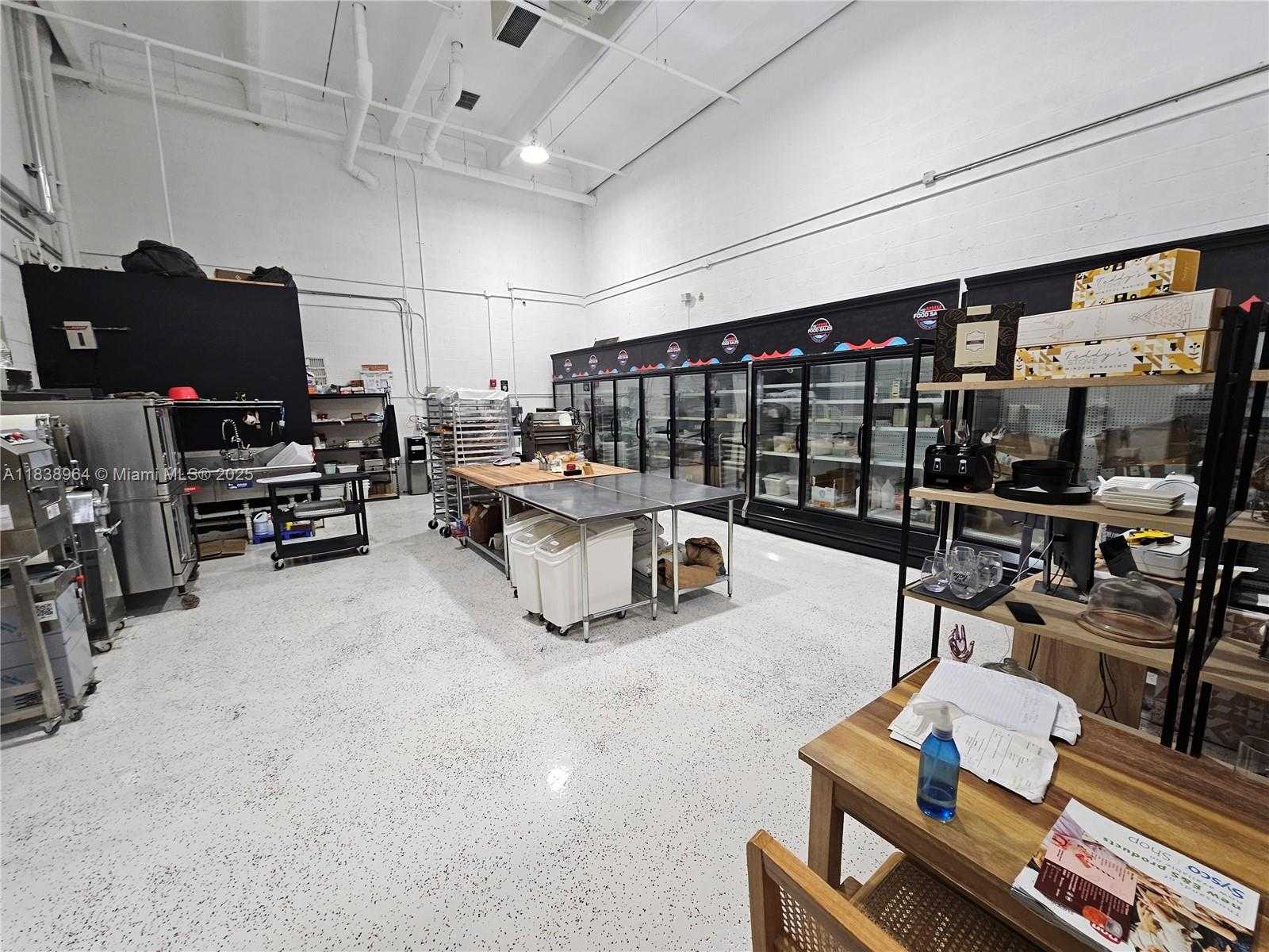 Small Image of 13460 NORTH WEST 107TH AVE #12, Hialeah Gardens Number 7