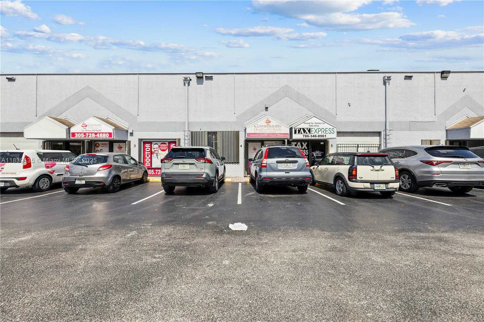 Small Image of 1671 WEST 37TH ST #4, Hialeah Number 16
