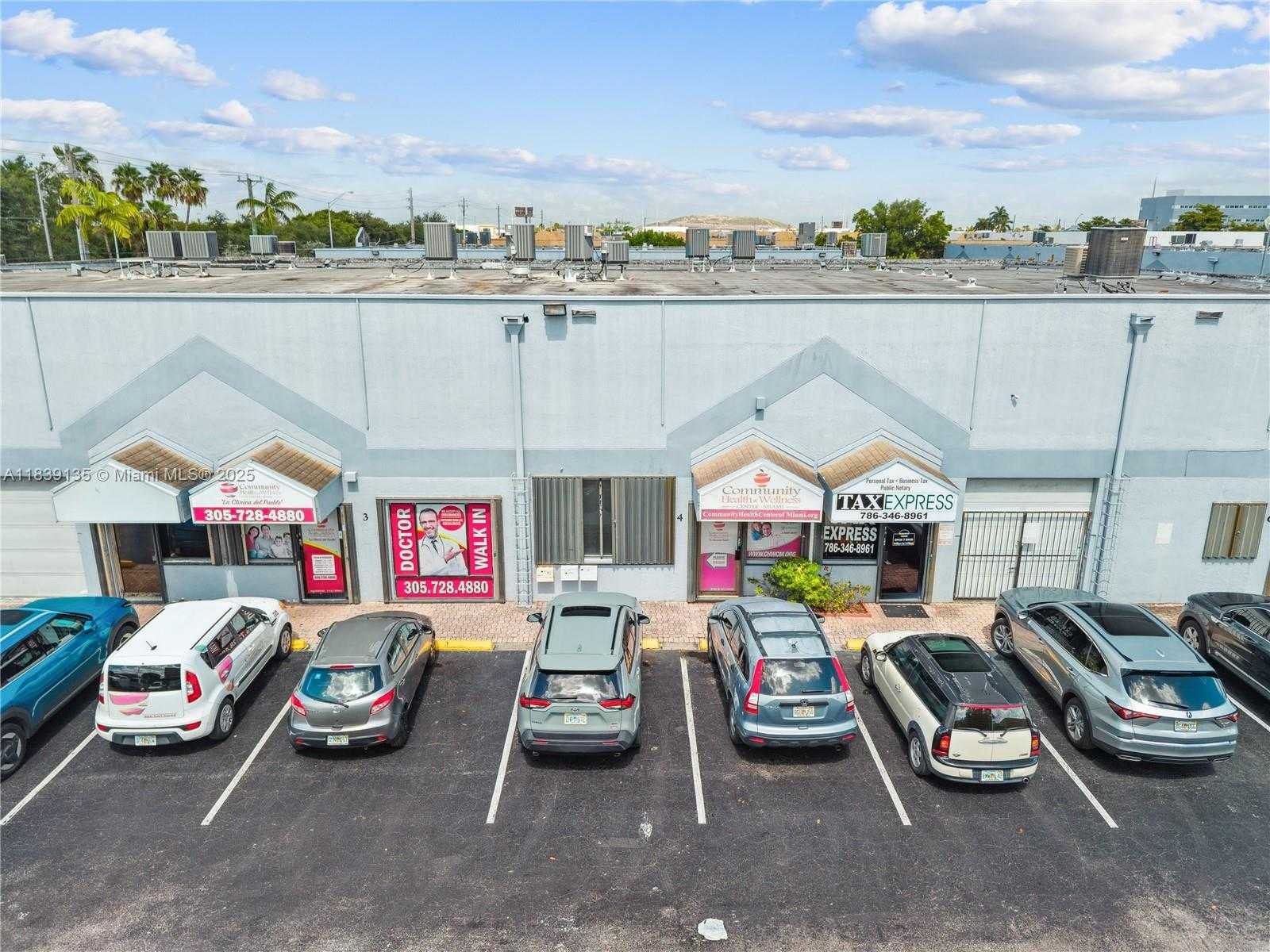 Small Image of 1671 WEST 37TH ST #4, Hialeah Number 2