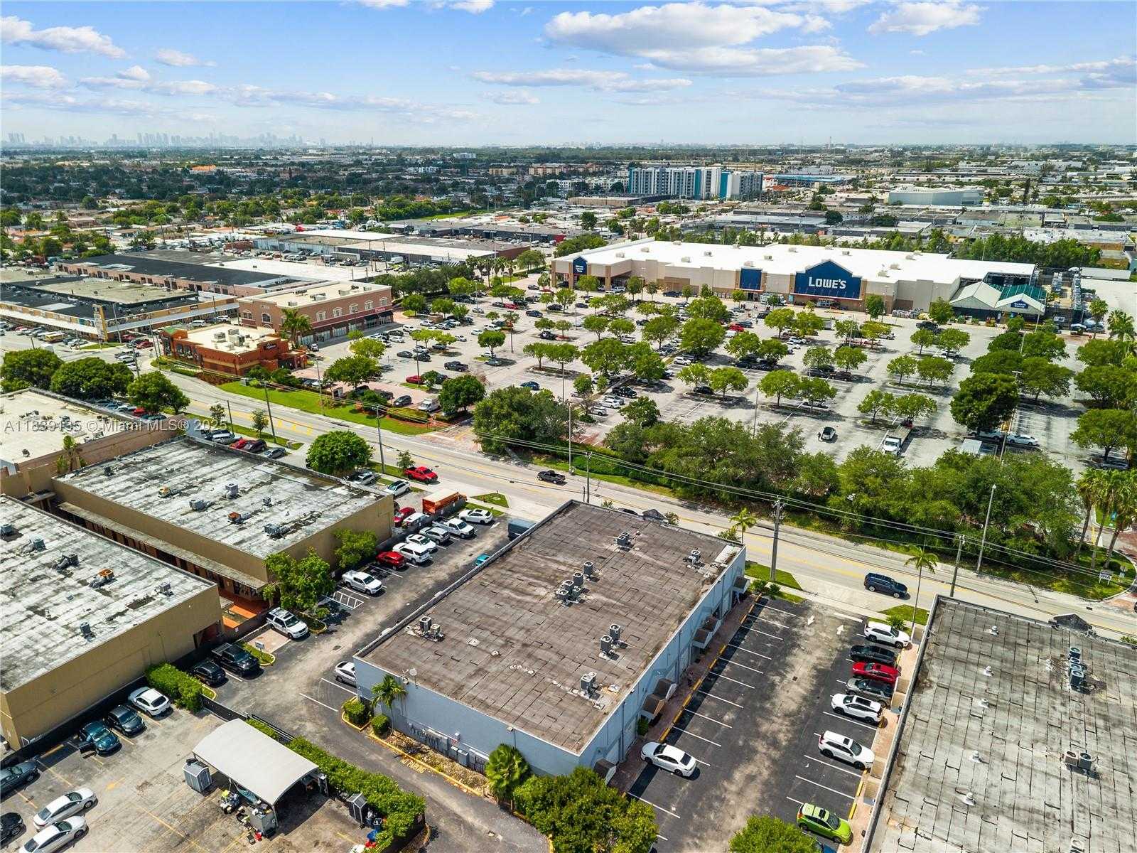 Small Image of 1671 WEST 37TH ST #4, Hialeah Number 6