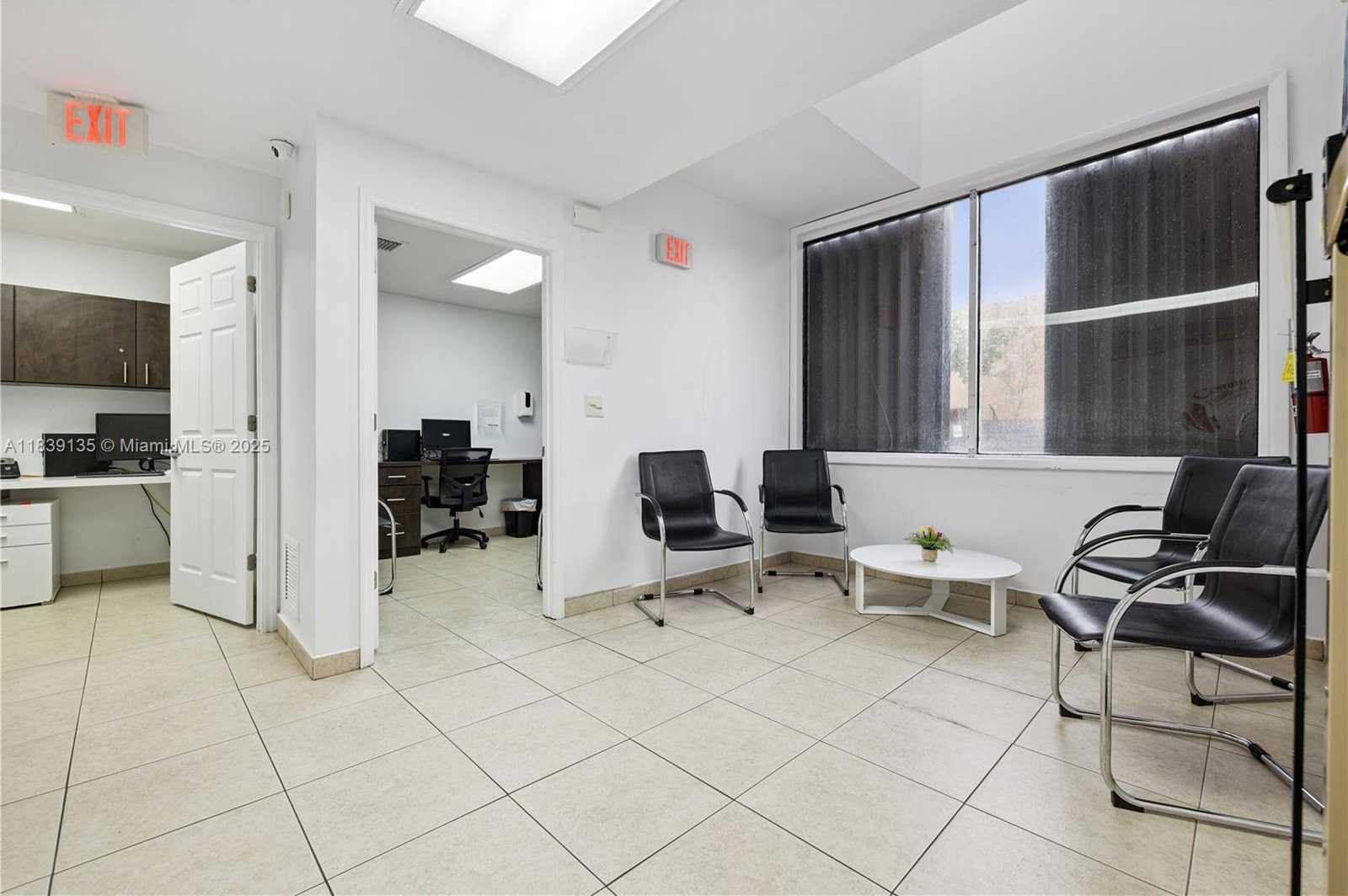 Small Image of 1671 WEST 37TH ST #4, Hialeah Number 7