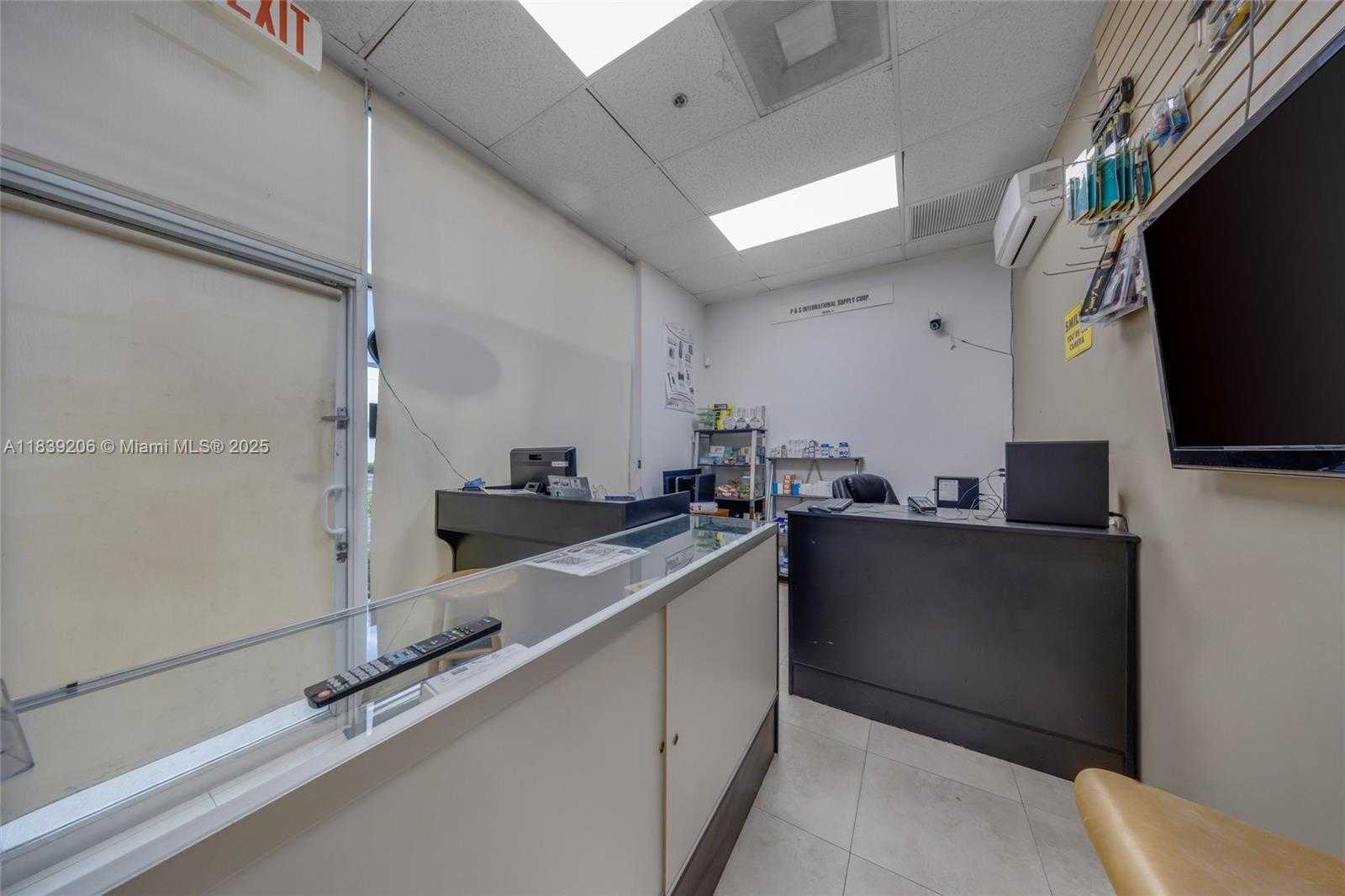 Small Image of 7620 NORTH WEST 25TH ST #6, Miami Number 22