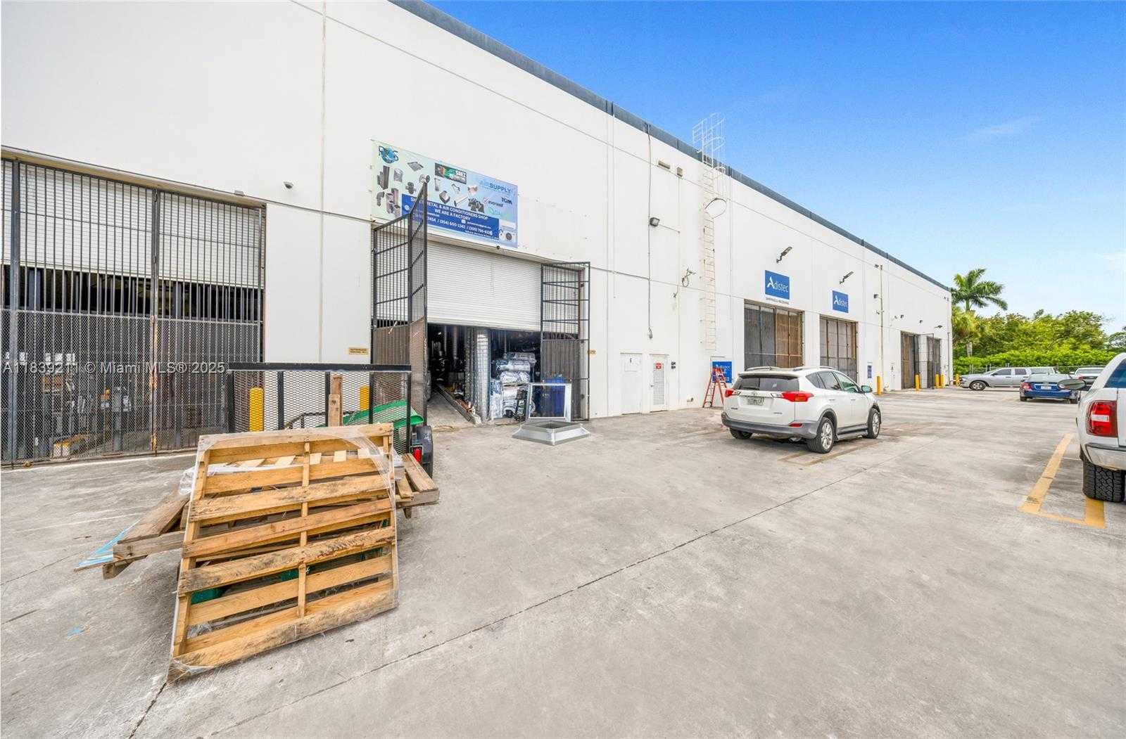 Small Image of 7620 NORTH WEST 25TH ST #6, Miami Number 5