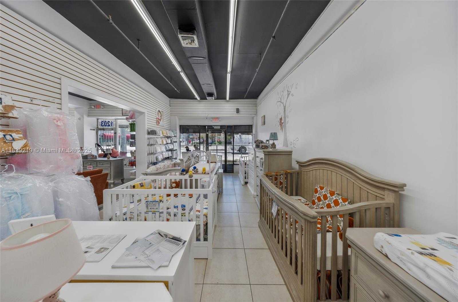 Small Image of 1201 WEST FLAGLER ST, Miami Number 2
