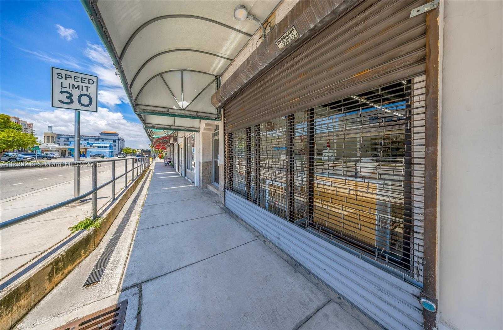 Small Image of 1201 WEST FLAGLER ST, Miami Number 5