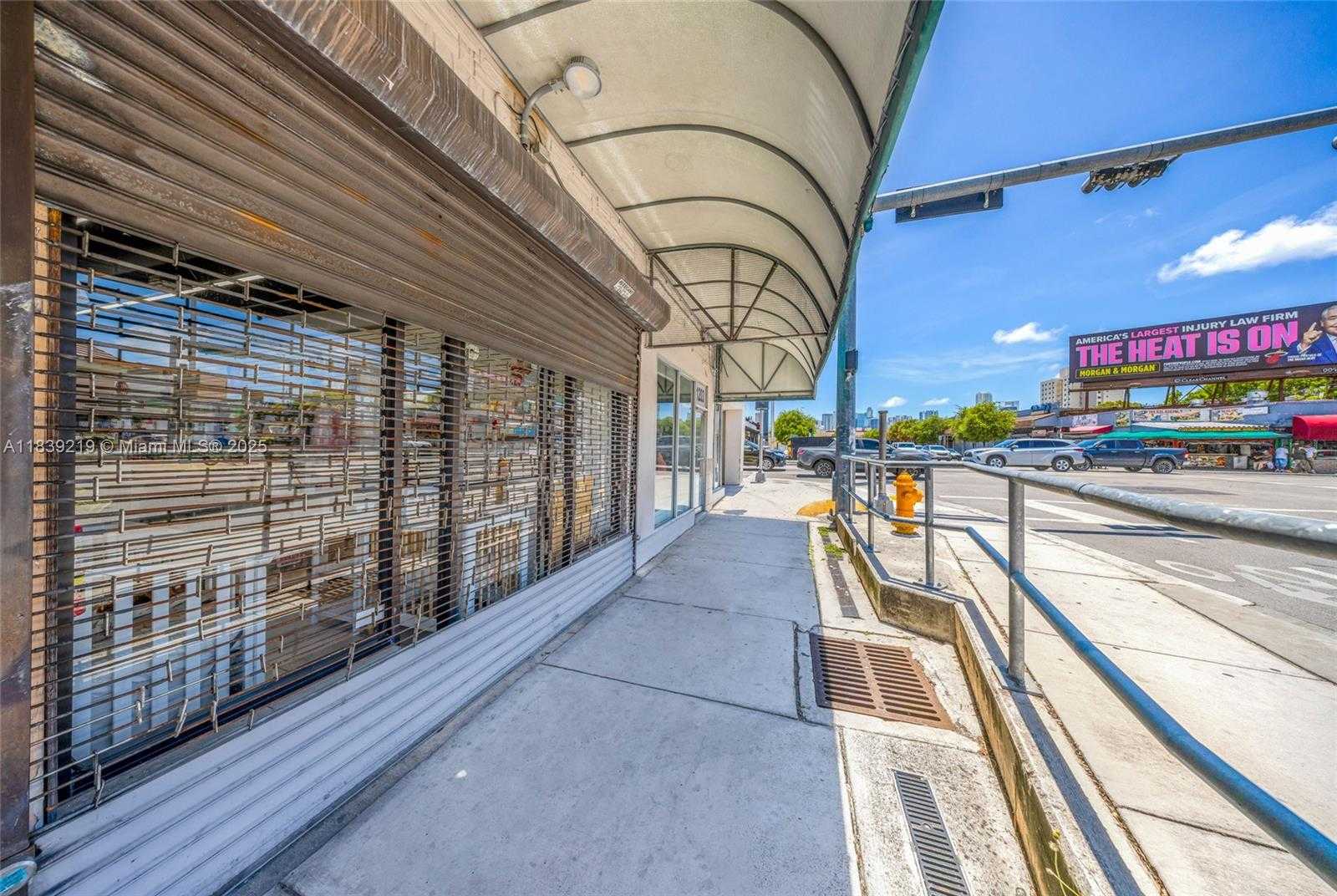 Small Image of 1201 WEST FLAGLER ST, Miami Number 6