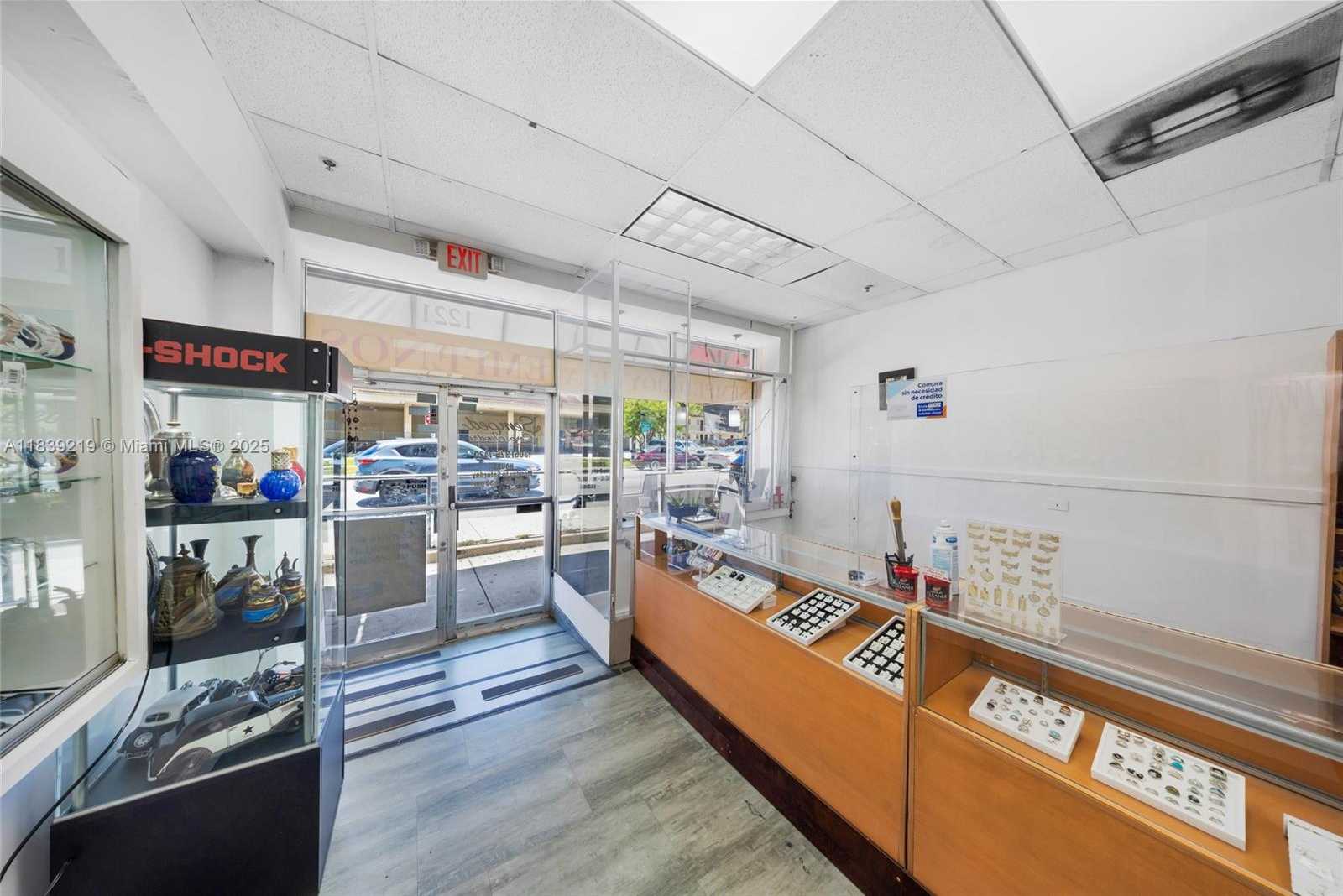 Small Image of 1201 WEST FLAGLER ST, Miami Number 9