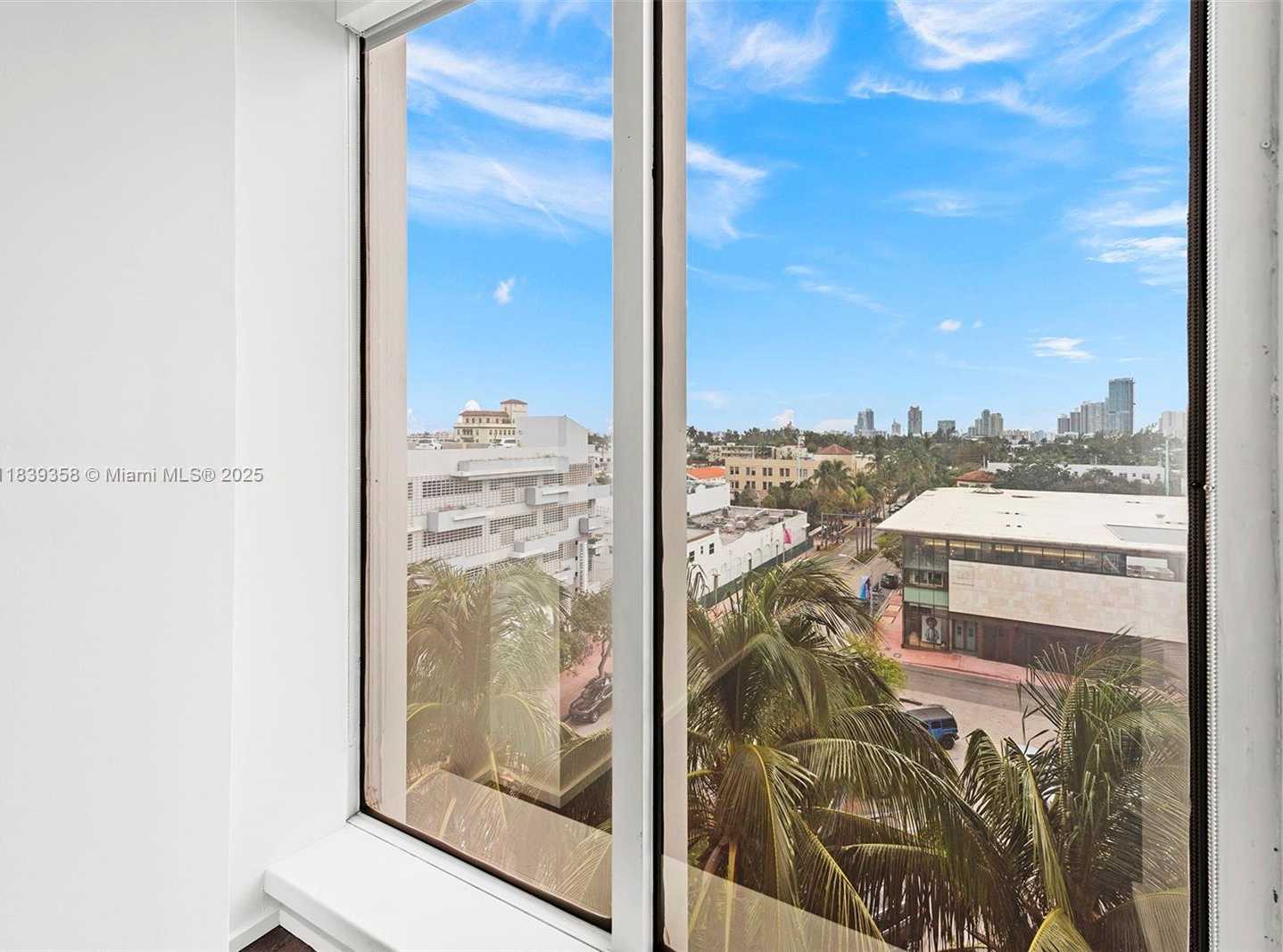 Small Image of 1680 MICHIGAN AVE #919, Miami Beach Number 18