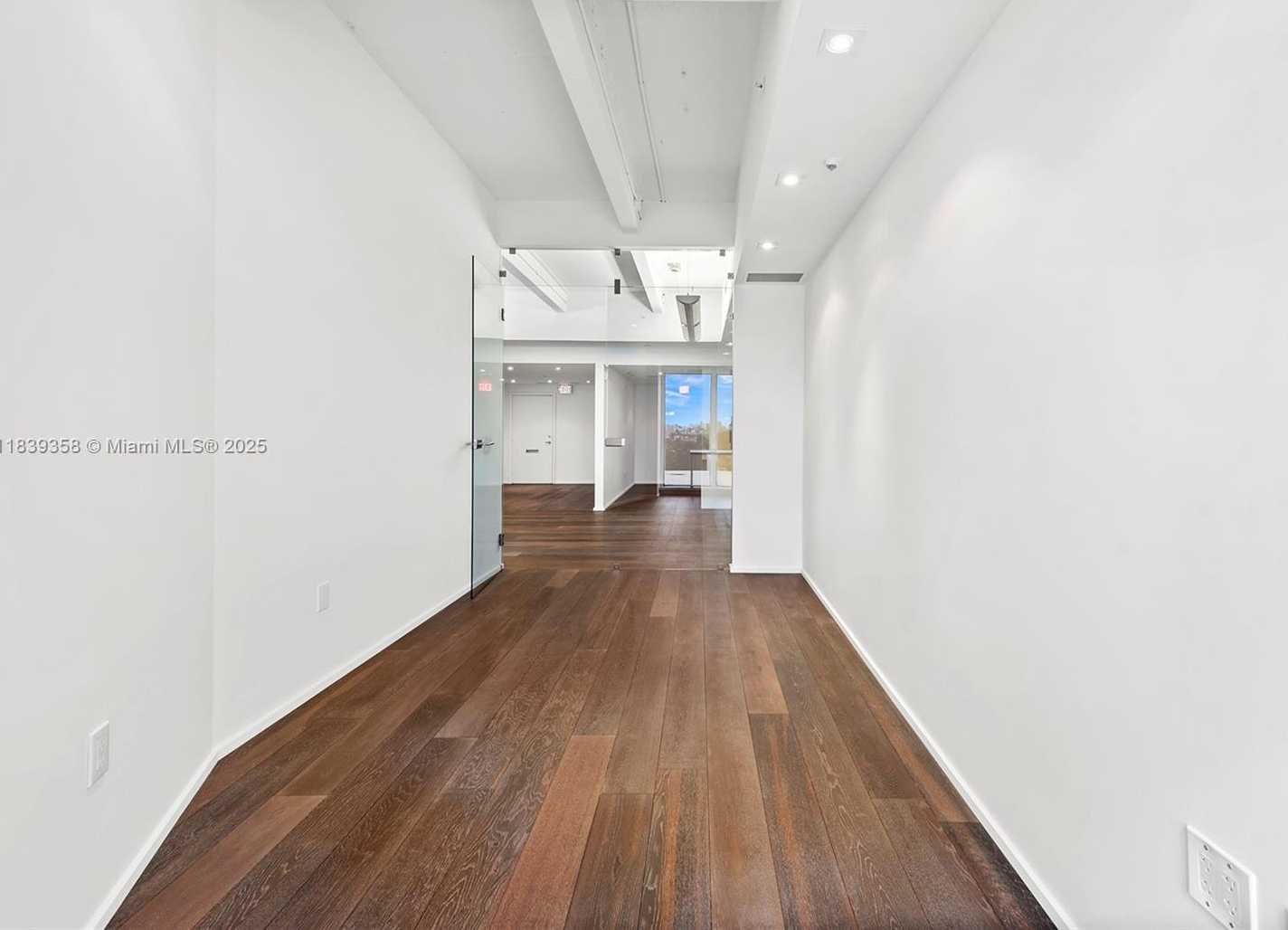 Small Image of 1680 MICHIGAN AVE #919, Miami Beach Number 19