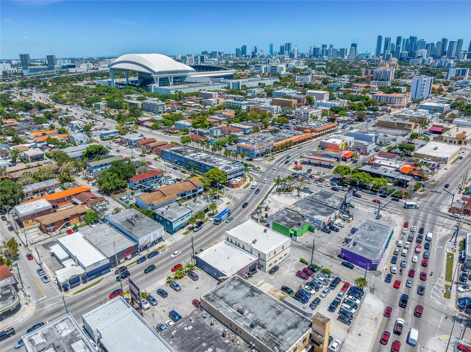 Small Image of 1730 WEST FLAGLER ST, Miami Number 10