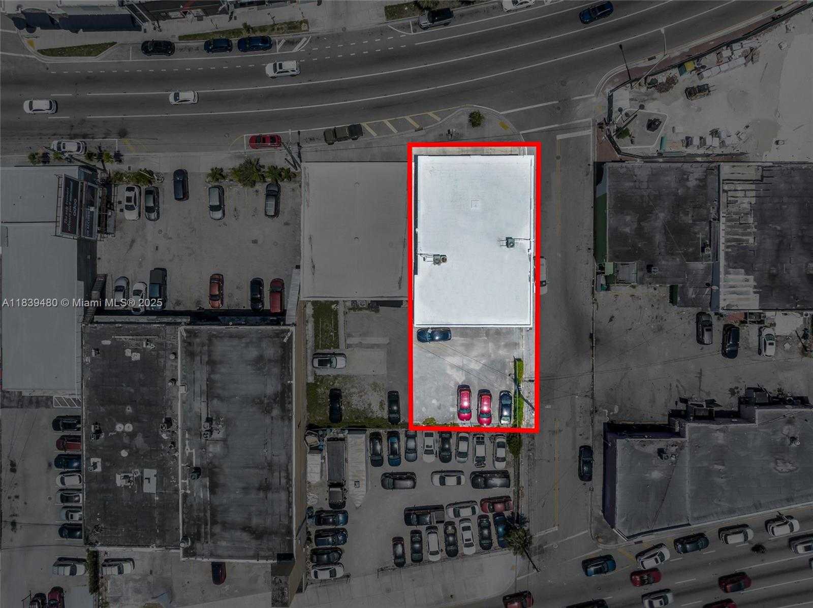 Small Image of 1730 WEST FLAGLER ST, Miami Number 11
