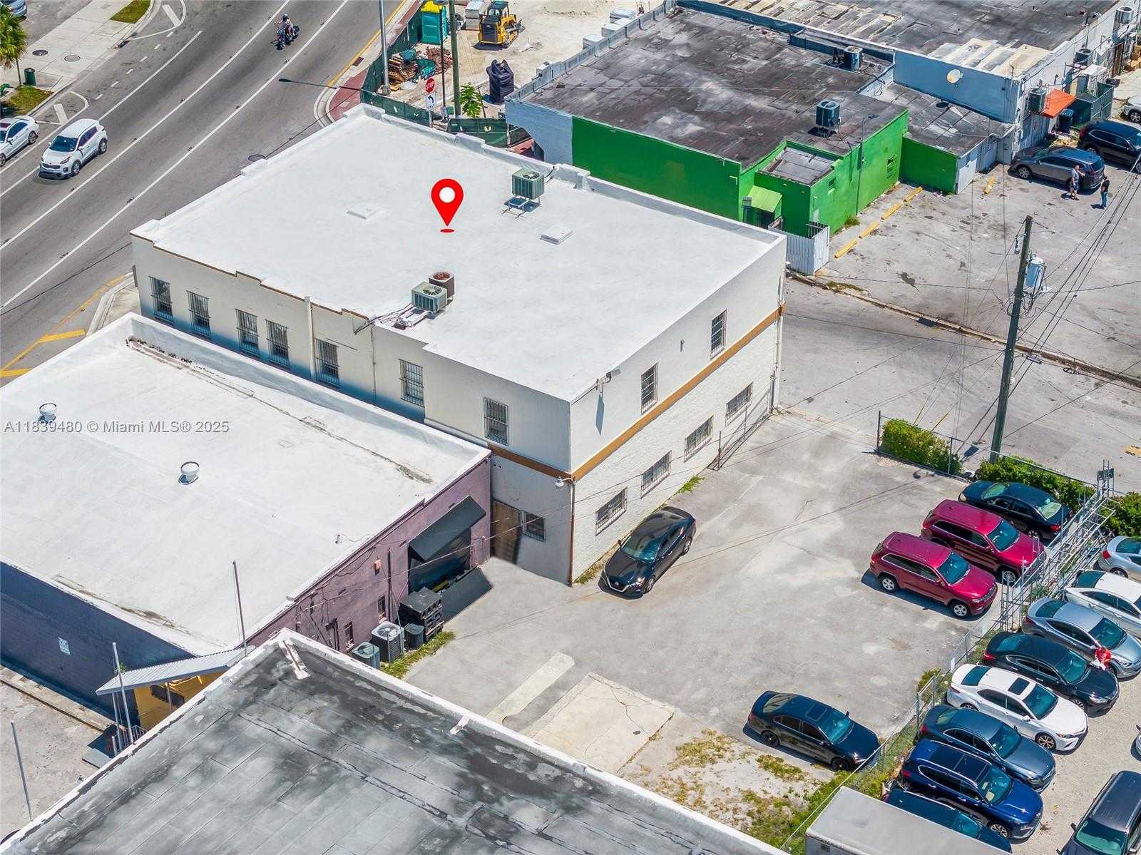 Small Image of 1730 WEST FLAGLER ST, Miami Number 35