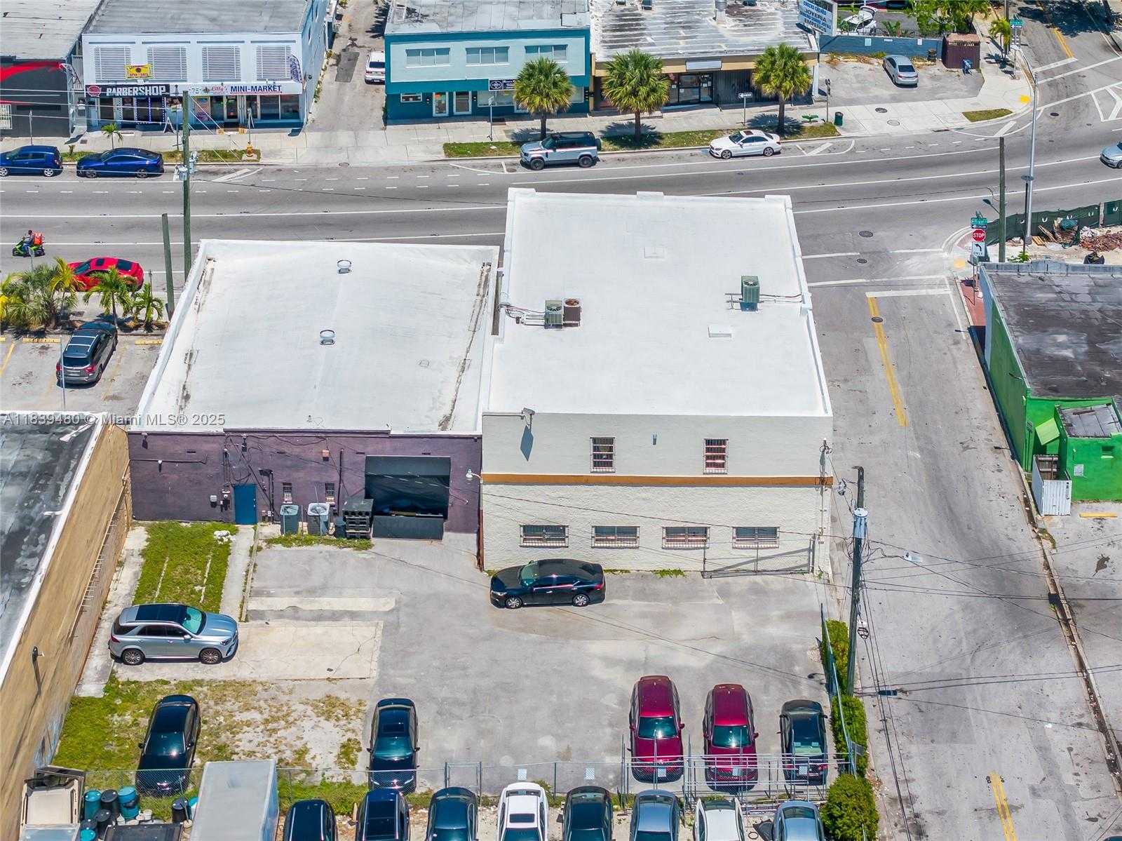 Small Image of 1730 WEST FLAGLER ST, Miami Number 38