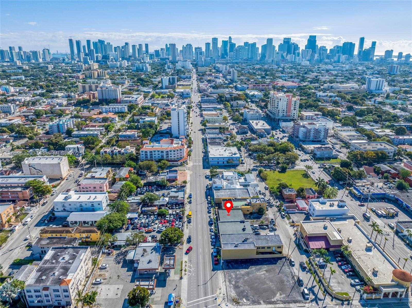 Small Image of 1544 WEST FLAGLER ST, Miami Number 28