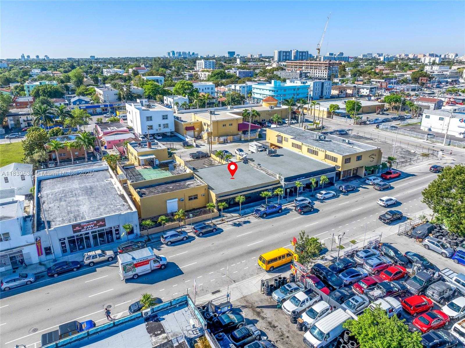 Small Image of 1544 WEST FLAGLER ST, Miami Number 9