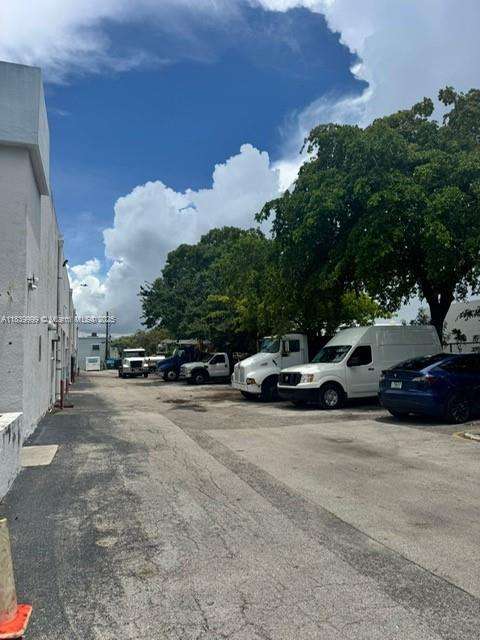 Small Image of 5300 NORTH WEST 12TH AVE #12, Fort Lauderdale Number 9