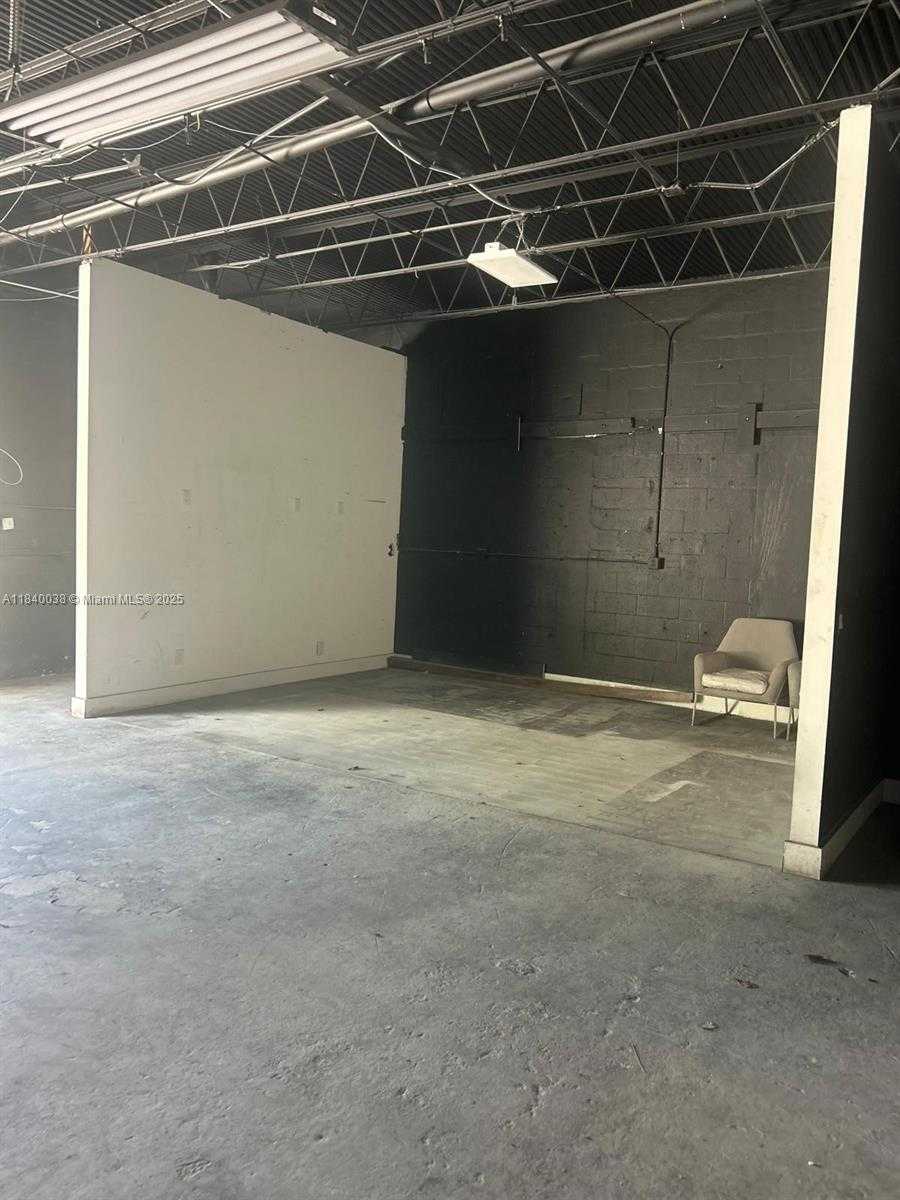 Small Image of 1804 SOUTH WEST 7TH AVE, Pompano Beach Number 7