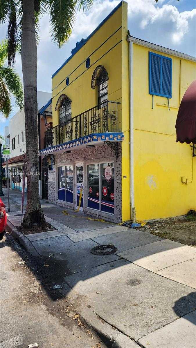 Small Image of 2272 SOUTH WEST 8TH ST, Miami Number 4
