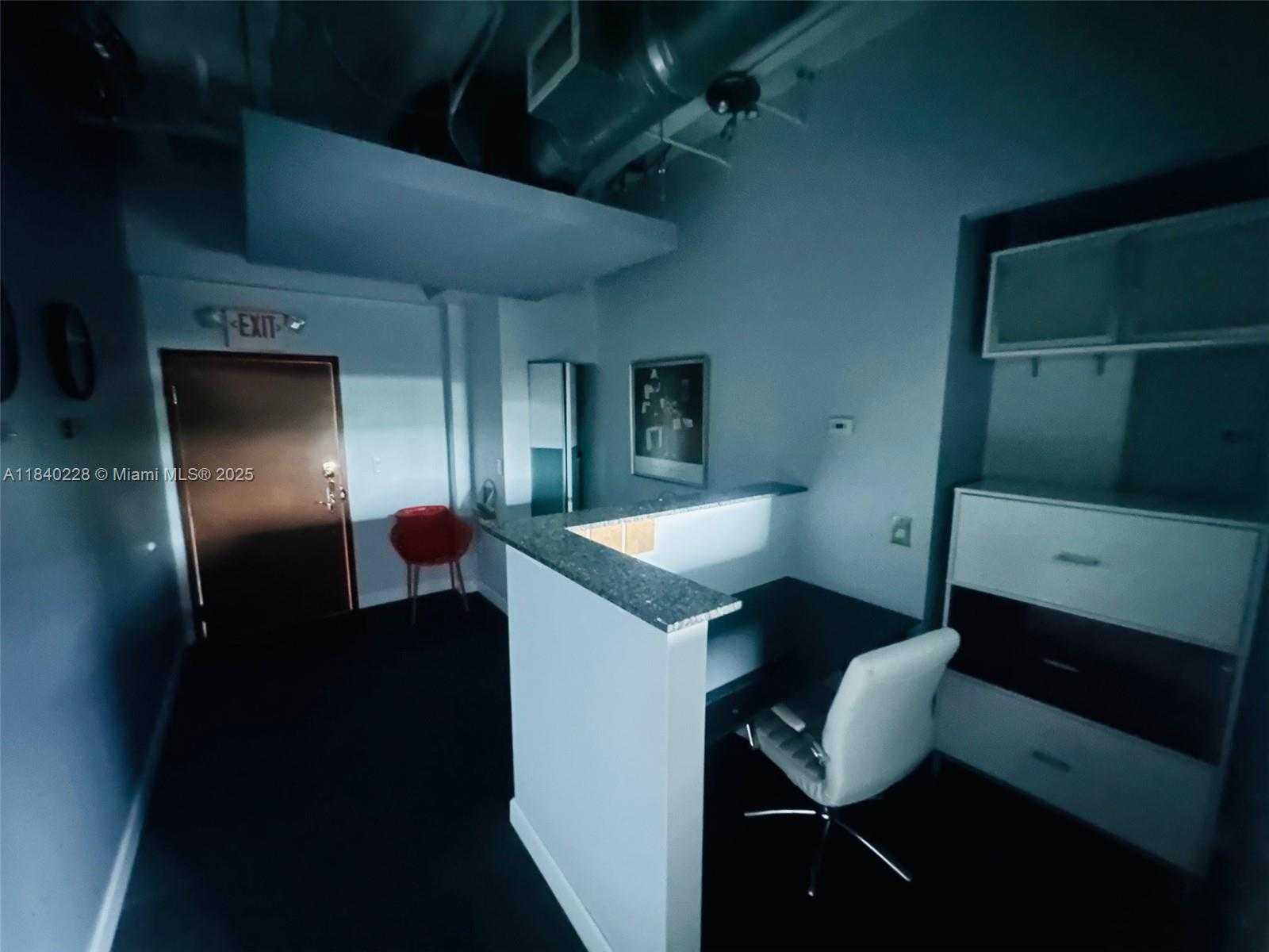 Small Image of 814 PONCE DE LEON BLVD #318, Coral Gables Number 4