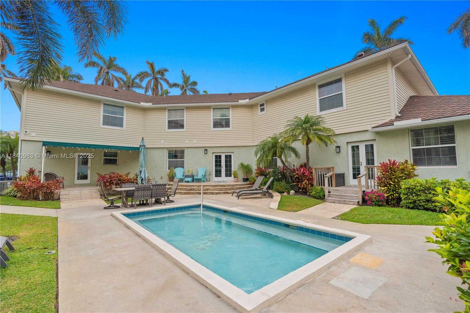 Small Image of 99 SEABREEZE AVE #1, Delray Beach Number 25
