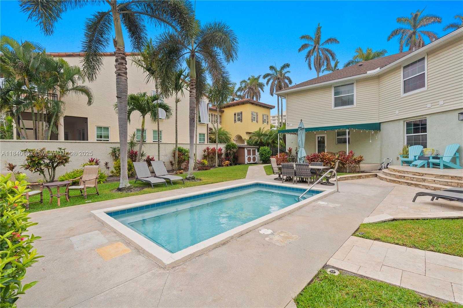 Small Image of 99 SEABREEZE AVE #1, Delray Beach Number 26