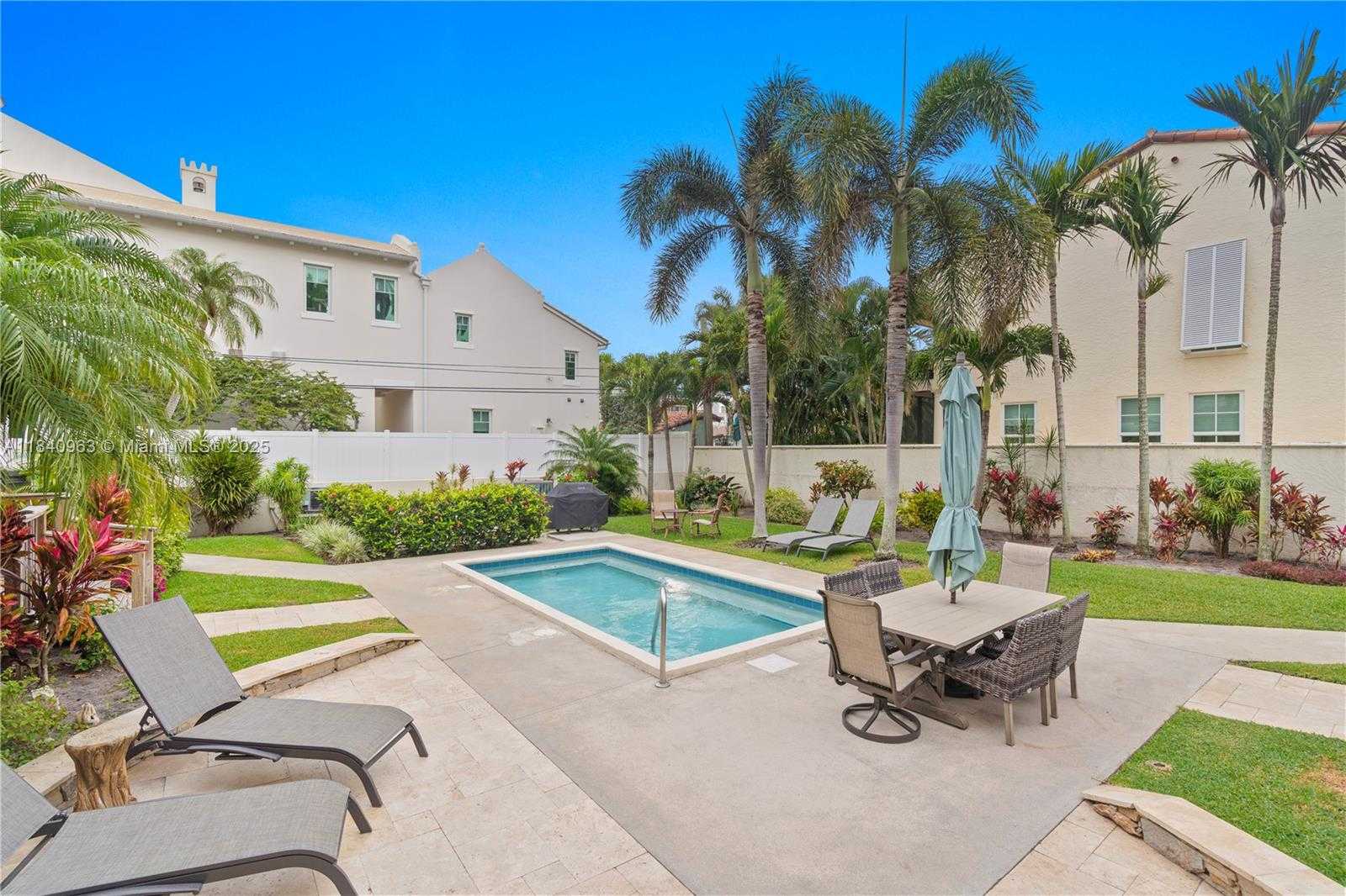 Small Image of 99 SEABREEZE AVE #1, Delray Beach Number 27
