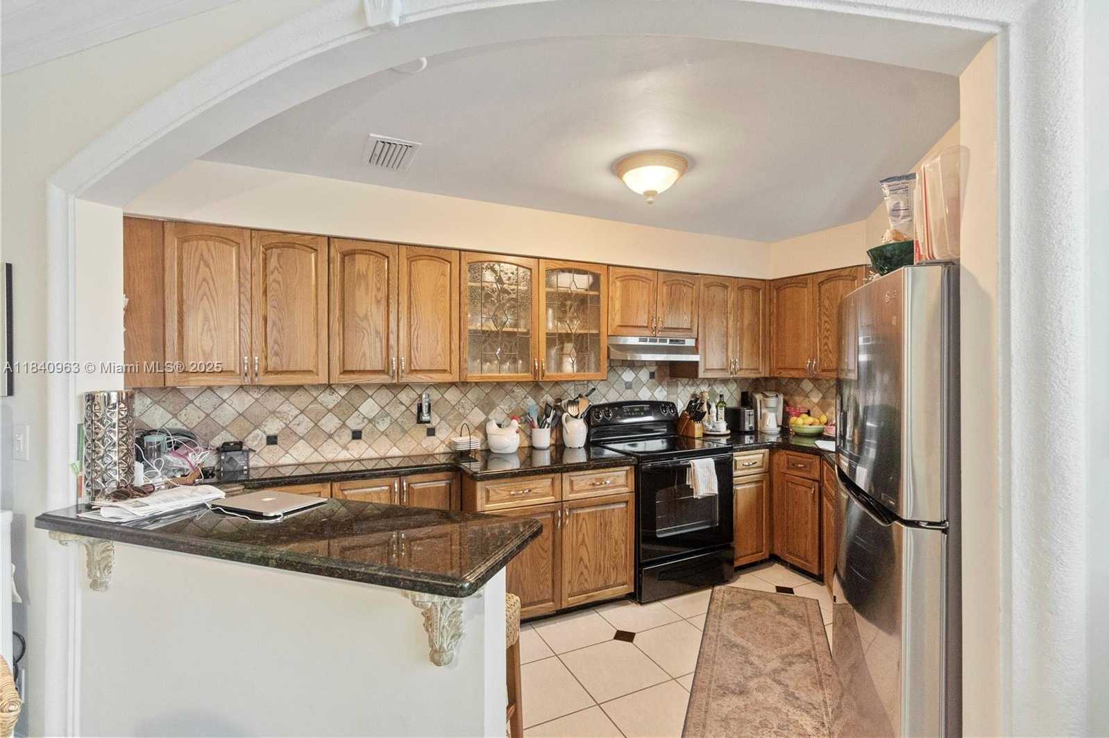 Small Image of 99 SEABREEZE AVE #1, Delray Beach Number 35