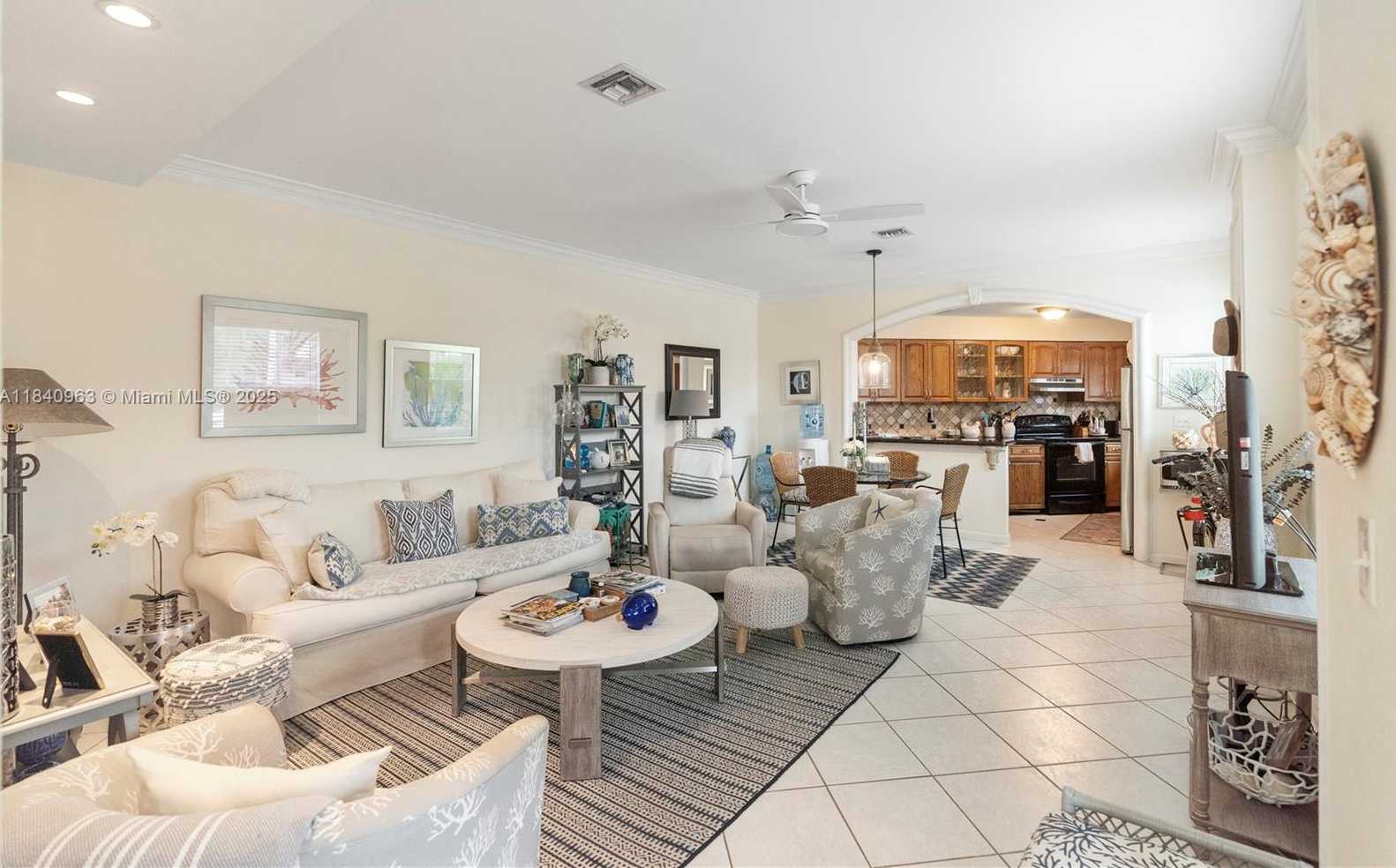 Small Image of 99 SEABREEZE AVE #1, Delray Beach Number 38