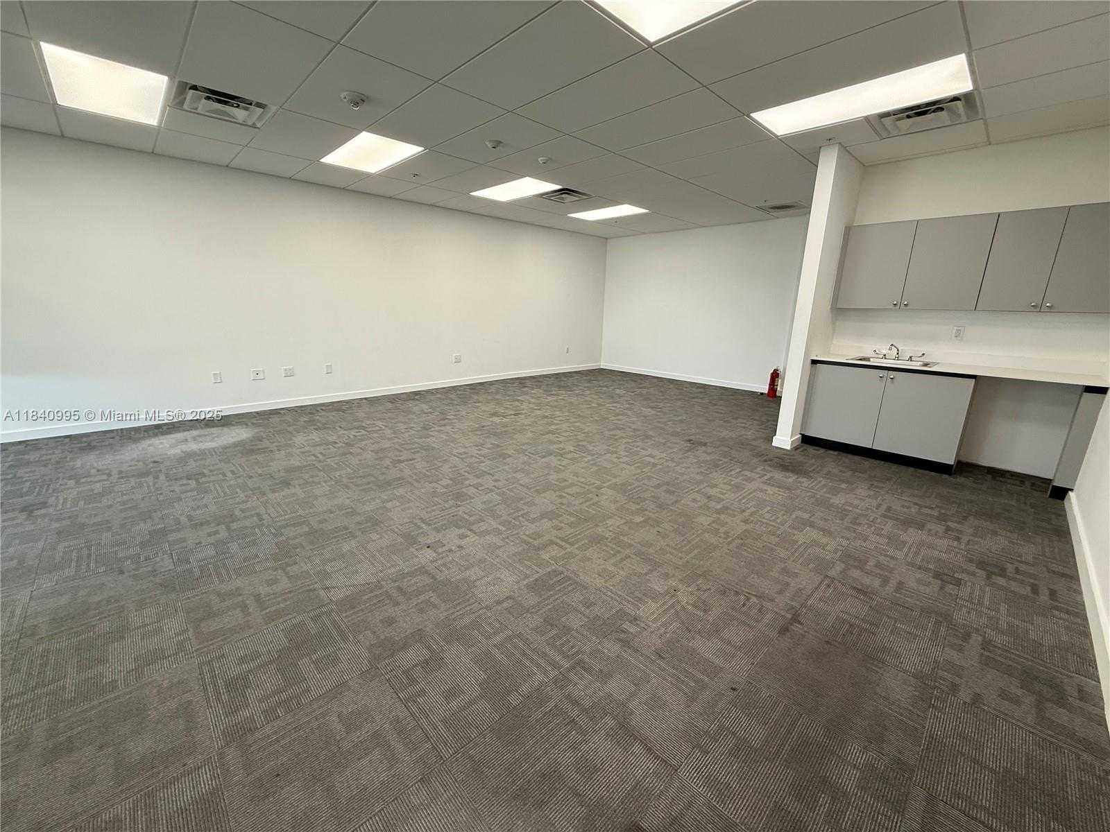 Small Image of 2980 NORTH EAST 207TH ST #409, Aventura Number 12