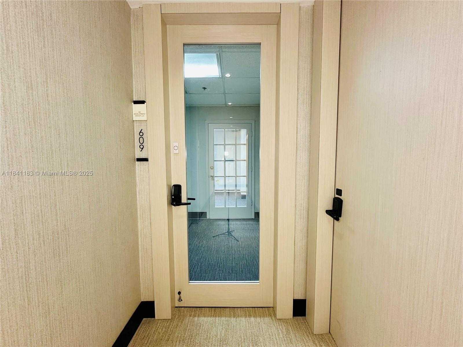 Small Image of 1110 BRICKELL AVE #609A & 609B, Miami Number 6