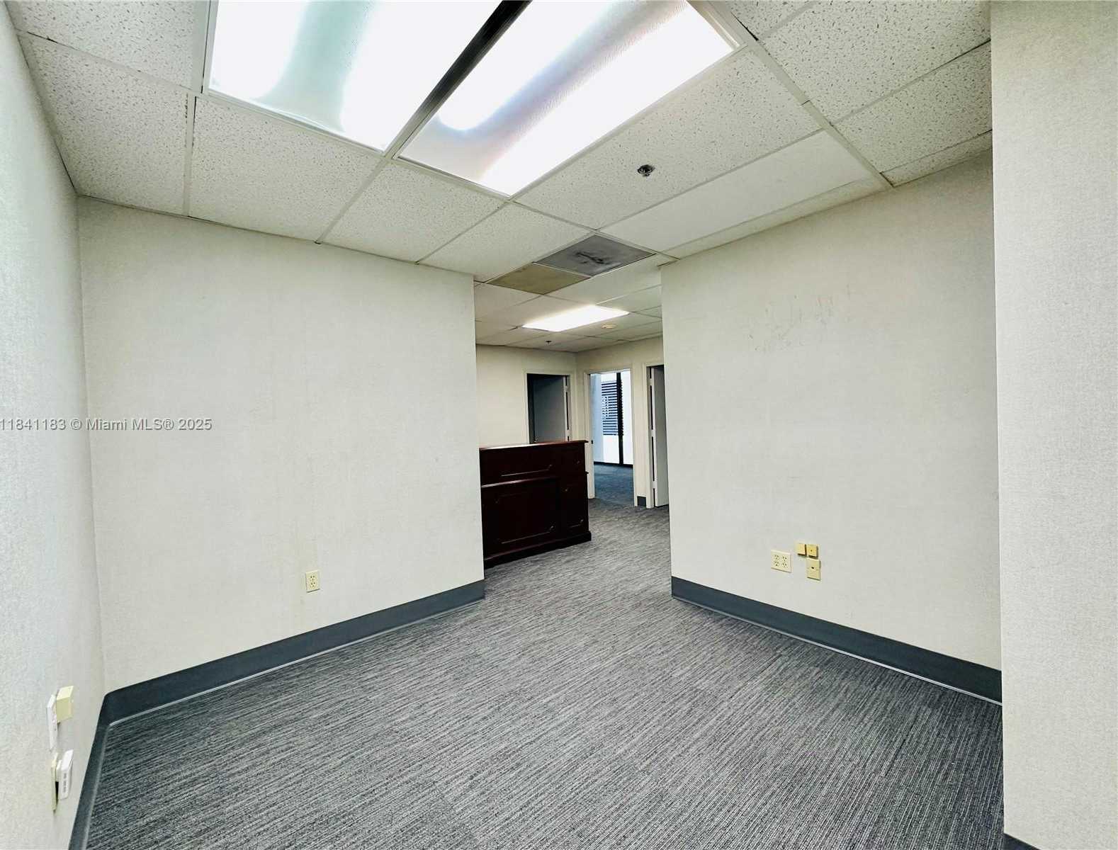 Small Image of 1110 BRICKELL AVE #609A & 609B, Miami Number 8