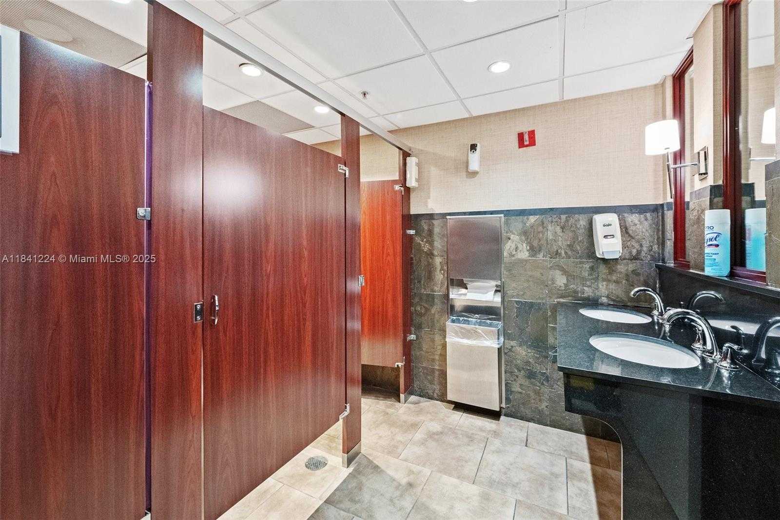 Small Image of 1110 BRICKELL AVE #609A & 609B, Miami Number 22