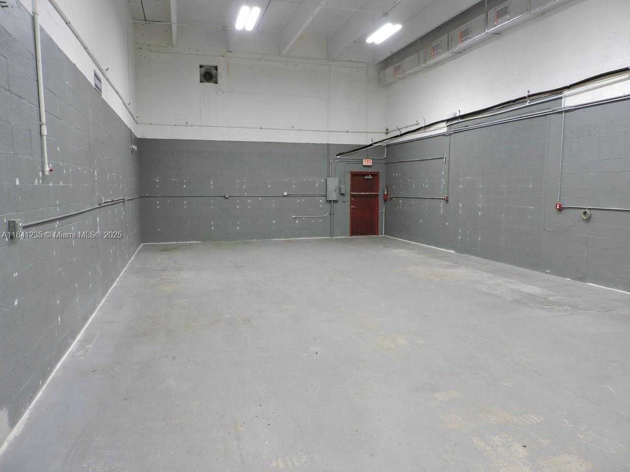 Small Image of 14213 SOUTH WEST 139TH CT #4, Miami Number 3