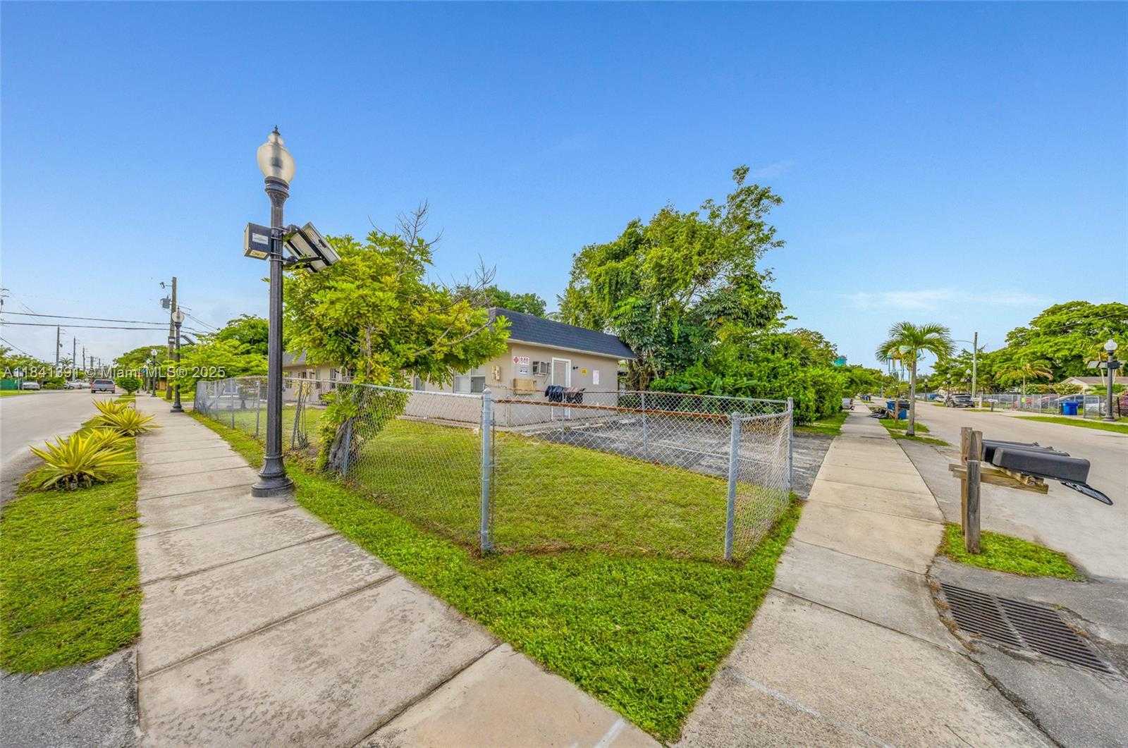 Small Image of 848 NORTH WEST 2ND AVE, Fort Lauderdale Number 8
