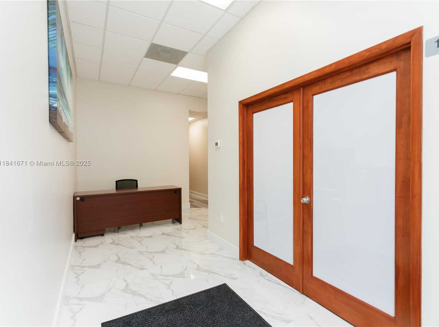 Small Image of 1911 HARRISON ST #5, Hollywood Number 4