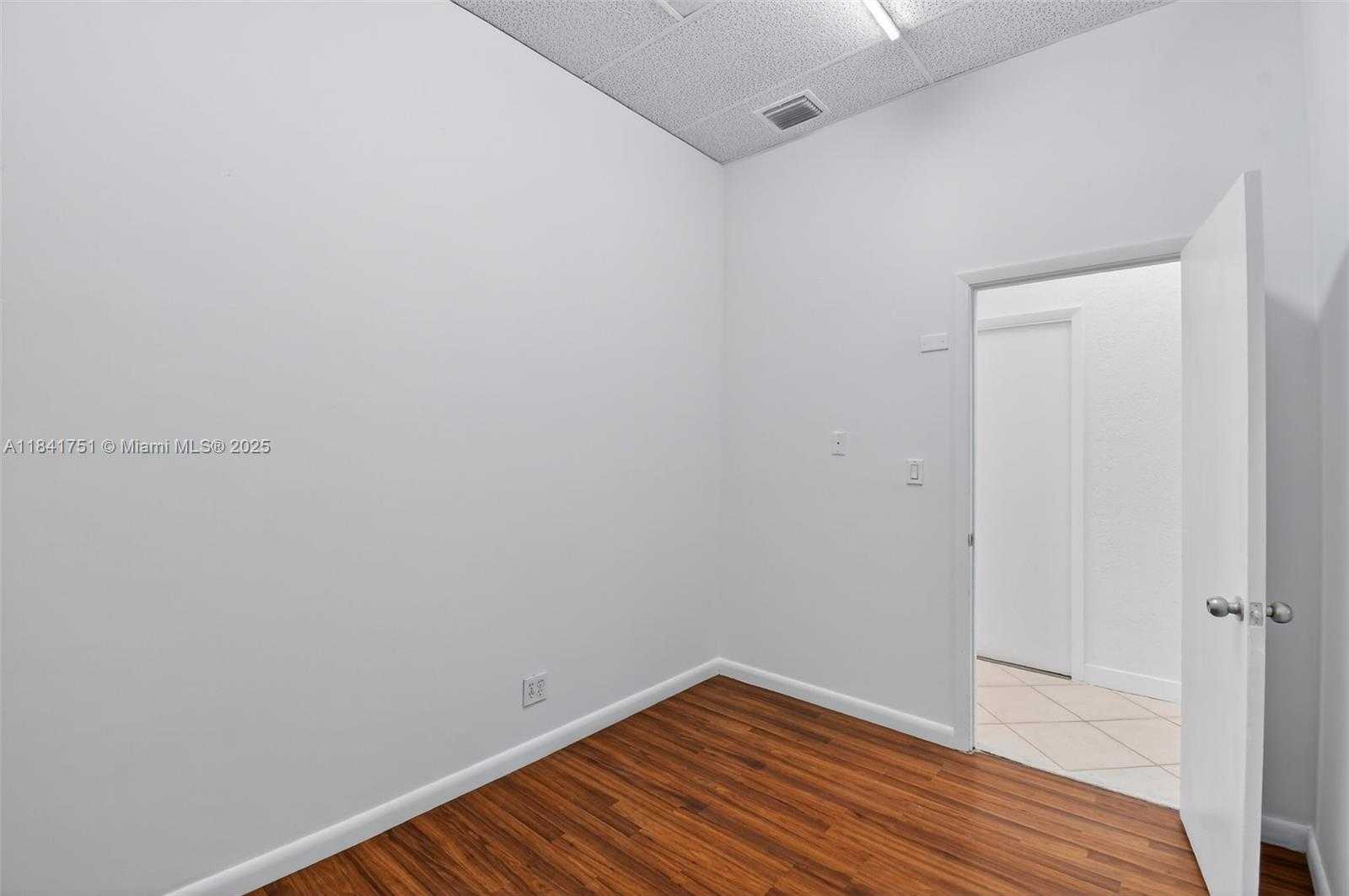 Small Image of 3801 NORTH UNIVERSITY DR #502, Sunrise Number 12