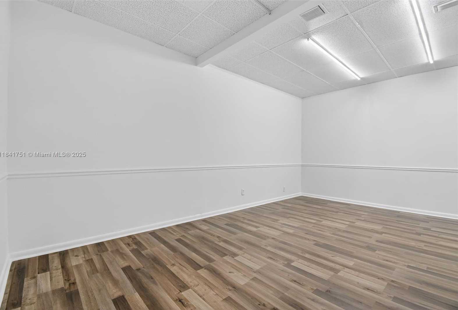 Small Image of 3801 NORTH UNIVERSITY DR #502, Sunrise Number 15
