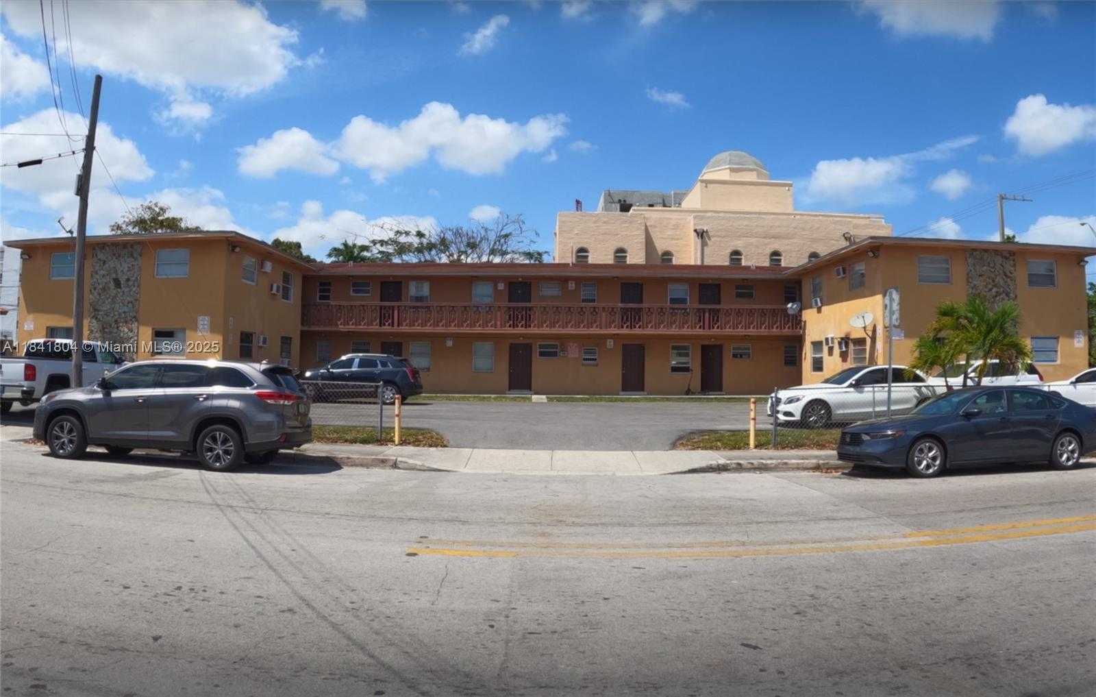 Small Image of 1701 SOUTH WEST 3RD ST, Miami Number 2