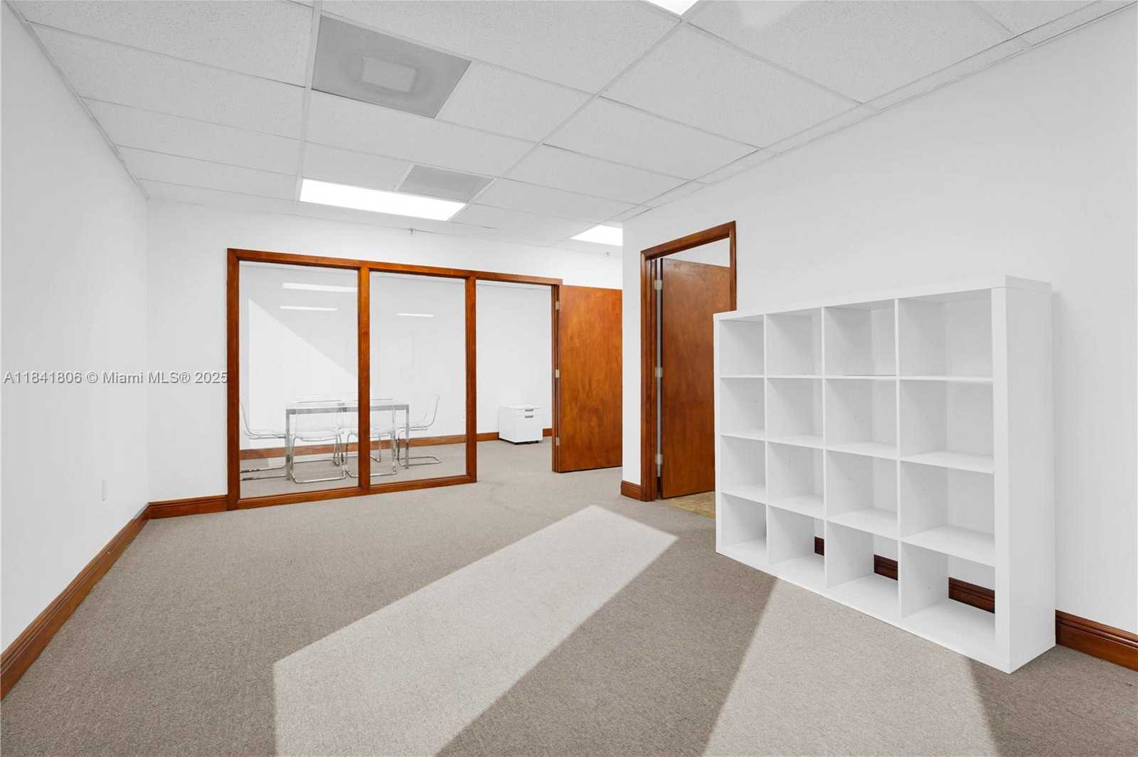 Small Image of 12550 BISCAYNE BLVD #304B, North Miami Number 15