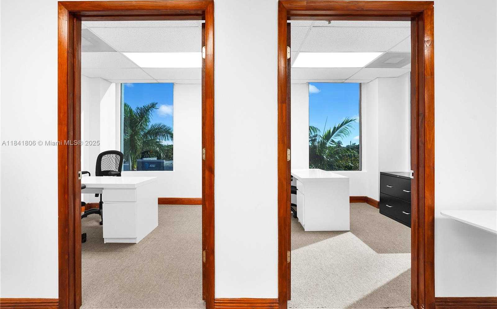 Small Image of 12550 BISCAYNE BLVD #304B, North Miami Number 21