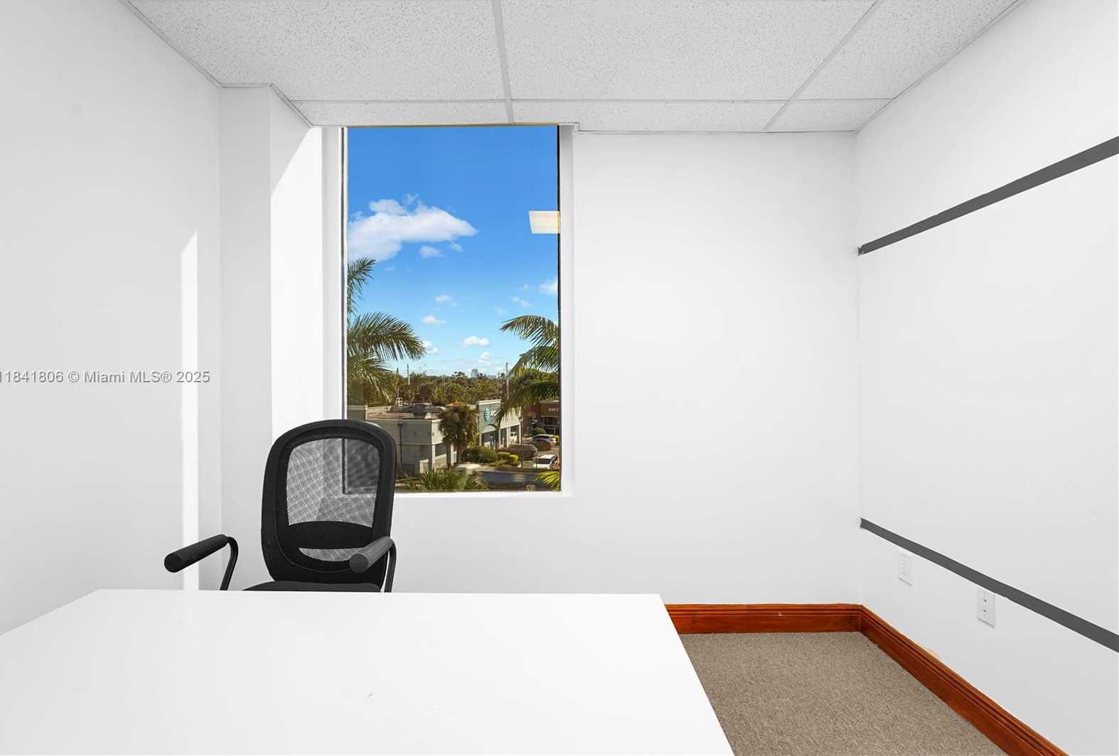 Small Image of 12550 BISCAYNE BLVD #304B, North Miami Number 22