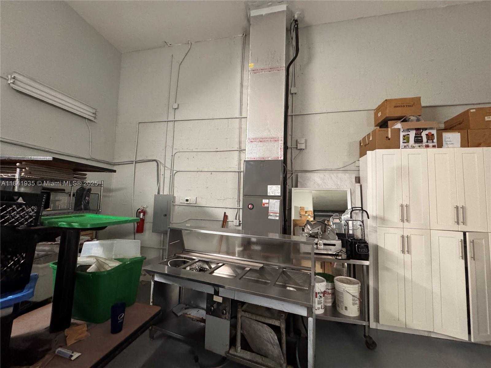 Small Image of 3901 WEST 18TH AVE #903A, Hialeah Number 7