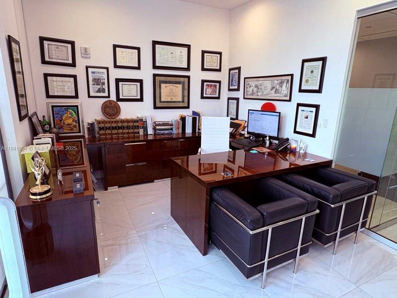 Small Image of 1200 PONCE DE LEON BLVD #703, Coral Gables Number 10