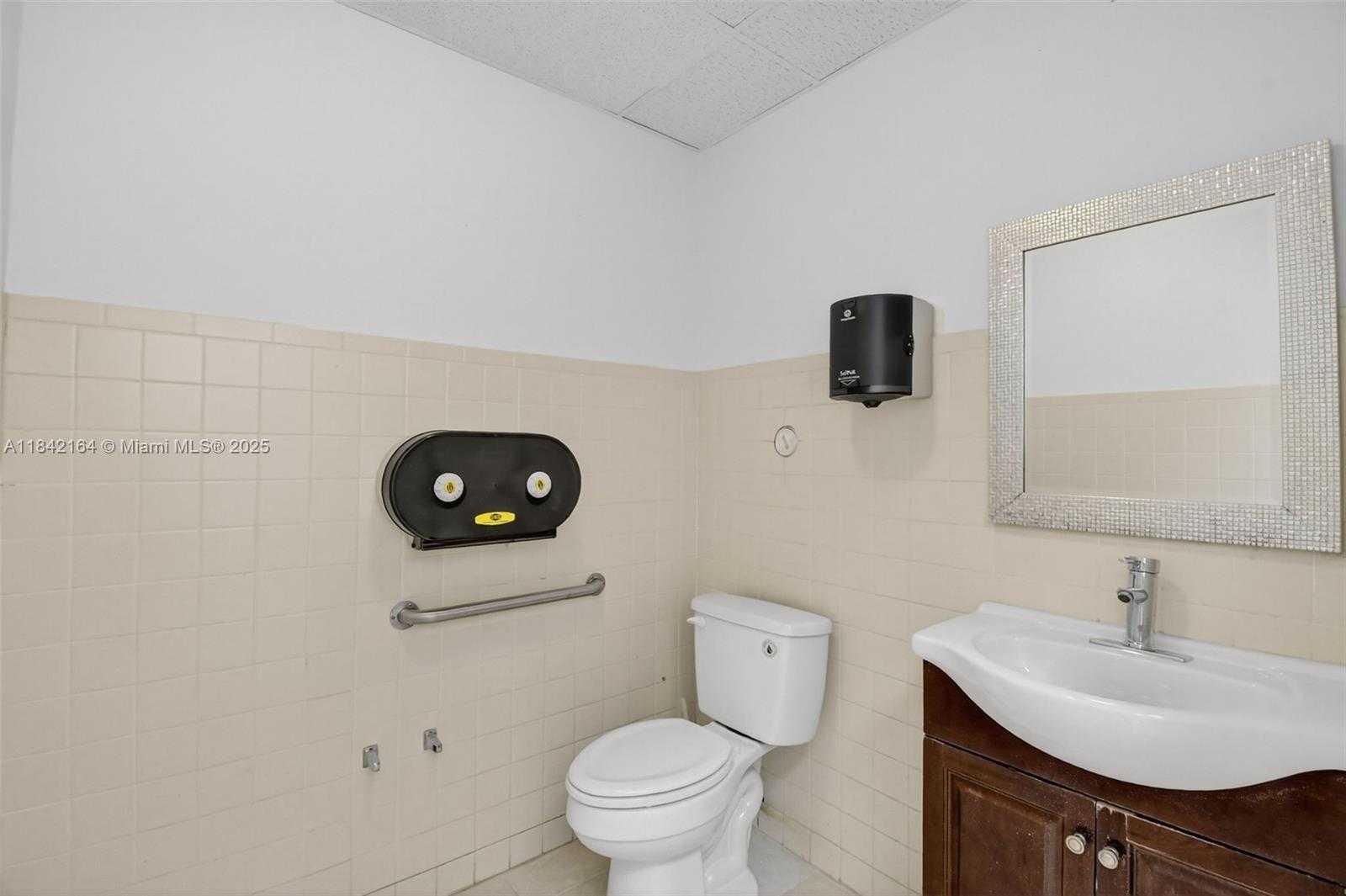 Small Image of 3801 NORTH UNIVERSITY DR #402, Sunrise Number 14