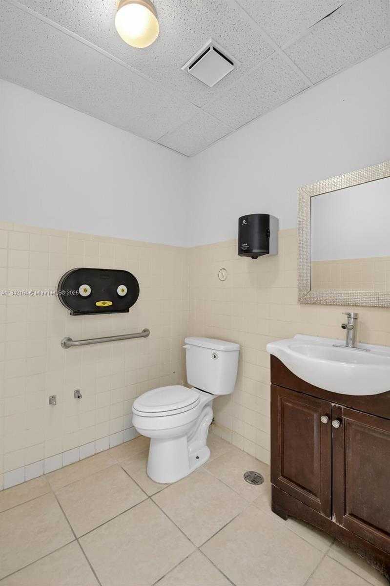 Small Image of 3801 NORTH UNIVERSITY DR #402, Sunrise Number 15