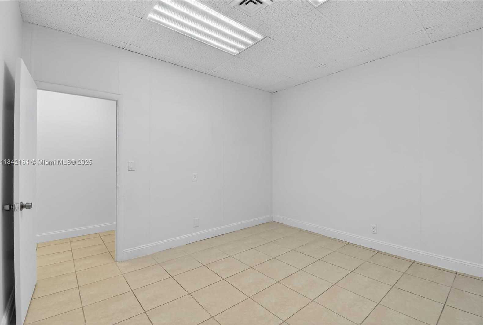 Small Image of 3801 NORTH UNIVERSITY DR #402, Sunrise Number 23