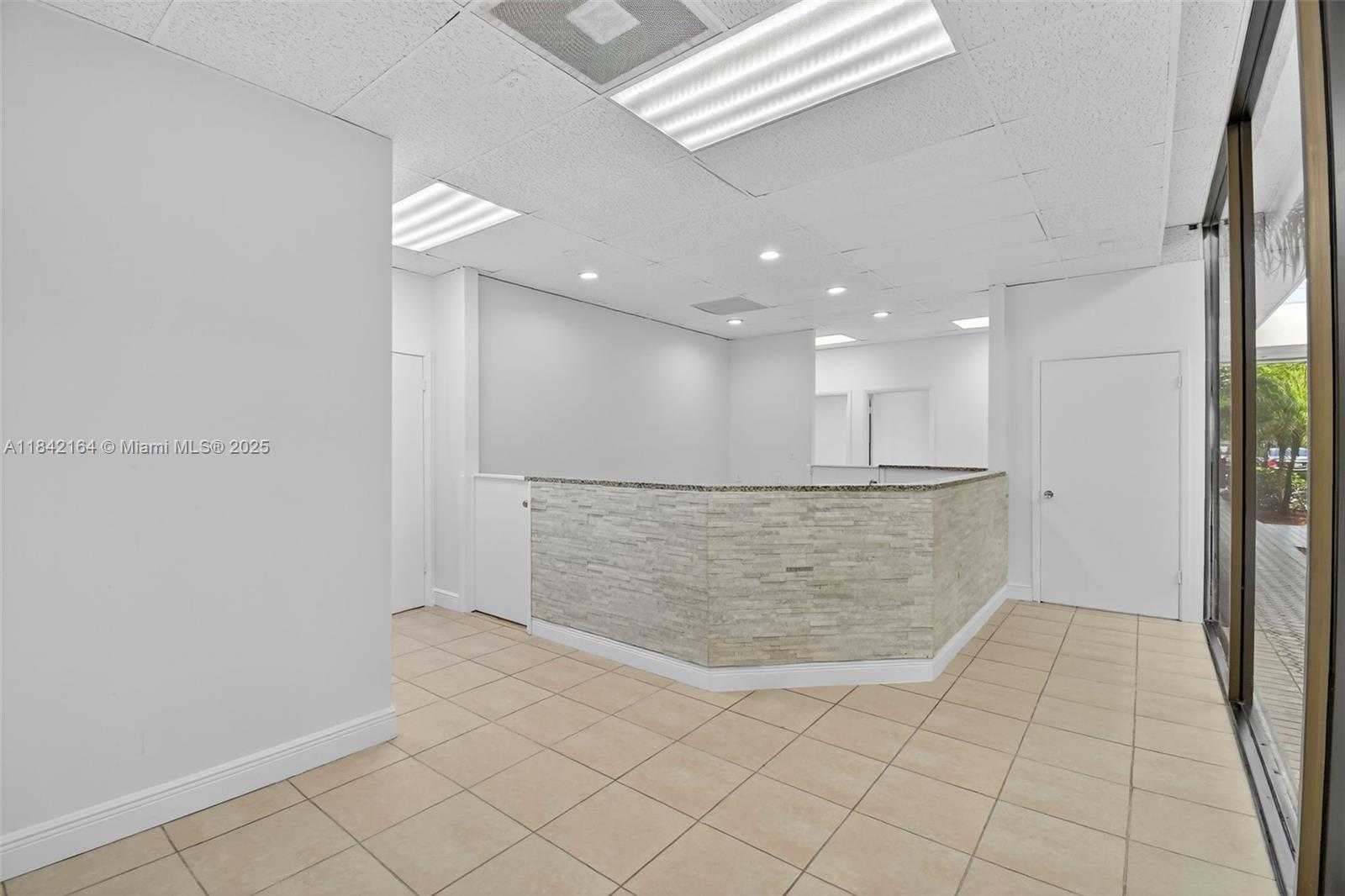 Small Image of 3801 NORTH UNIVERSITY DR #402, Sunrise Number 6