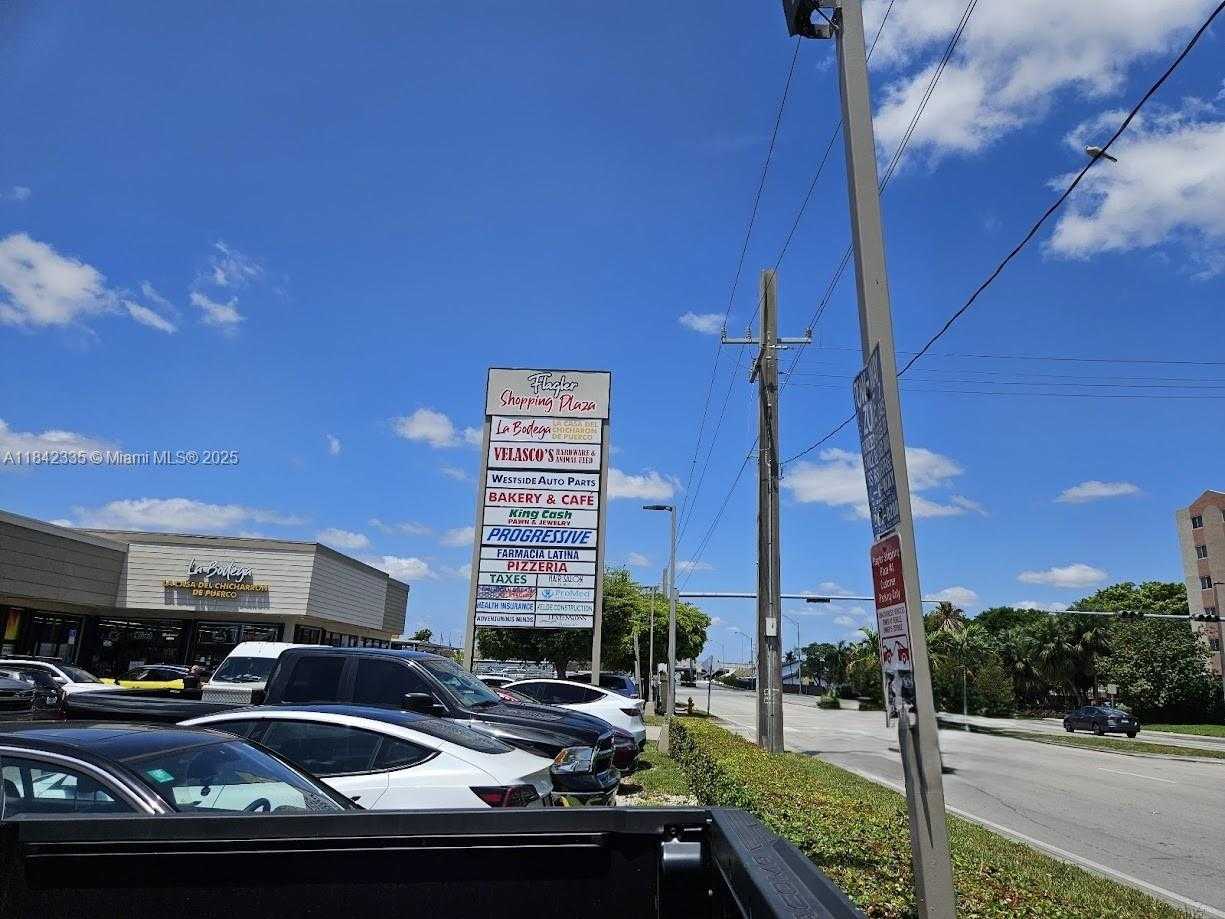 Small Image of 11400 WEST FLAGLER ST #203, Sweetwater Number 20
